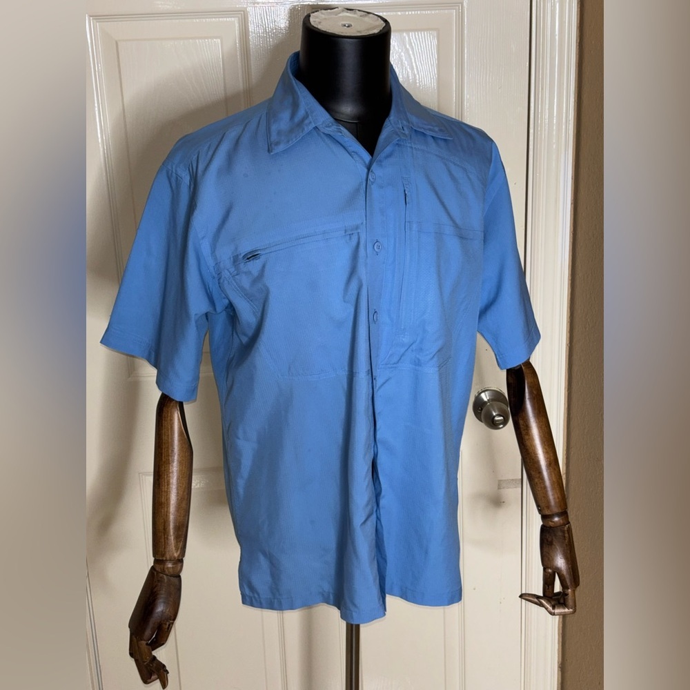 Patagonia Shirt Mens Medium Blue Short Sleeve Button Up Outdoors